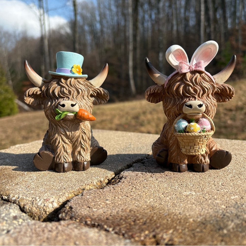 Hobby Lobby Easter Highland Cow Decor - Brown and Blue